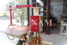 Máy hàn tấm kim loại kiểu để bàn