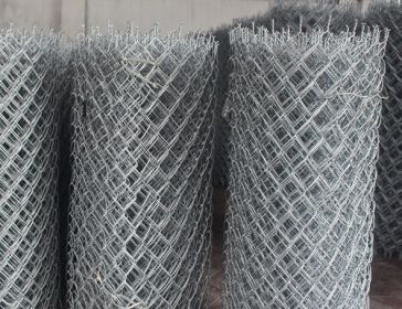 mua-luoi-b40-o-dau-re