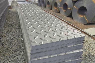 Thep-tam-kien-chong-truot