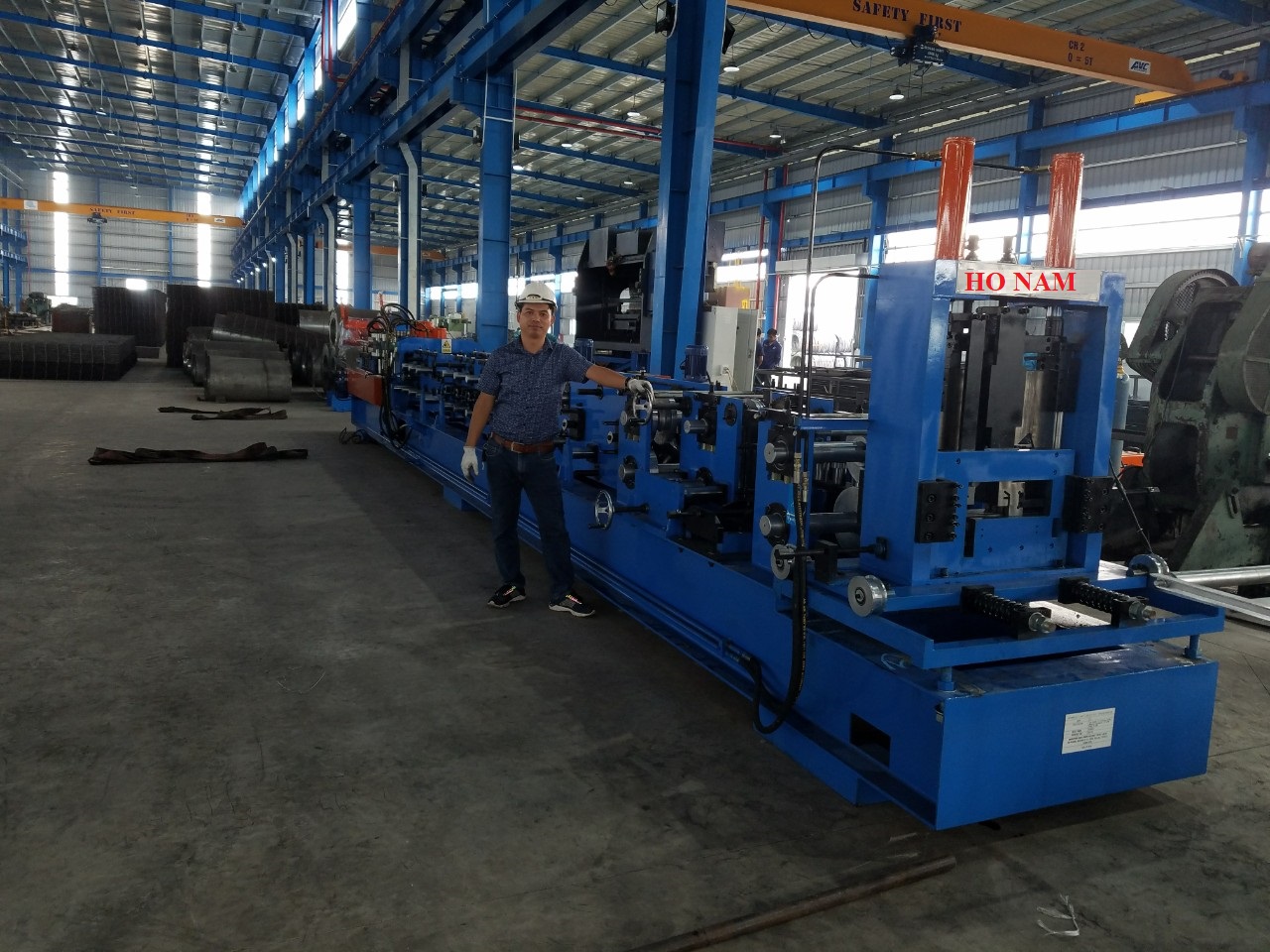 Máy cán xà gỗ CZ 80-300