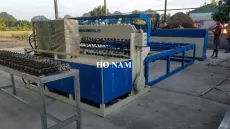 Máy hàn lưới làm lồng chim bồ câu