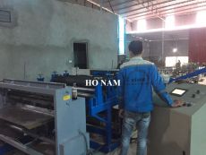 Máy hàn vỉ nướng inox tự động