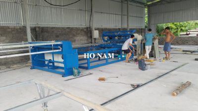 Máy hàn lồng chim bồ câu tự động