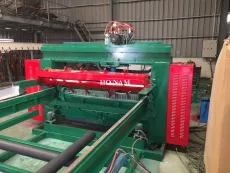 Máy hàn nắp hố ga Grating