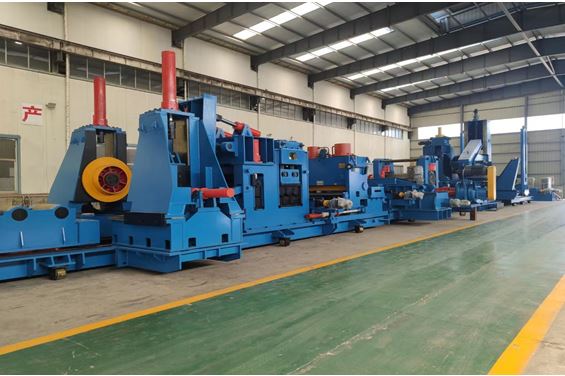 Máy làm ống thép hàn xoắn