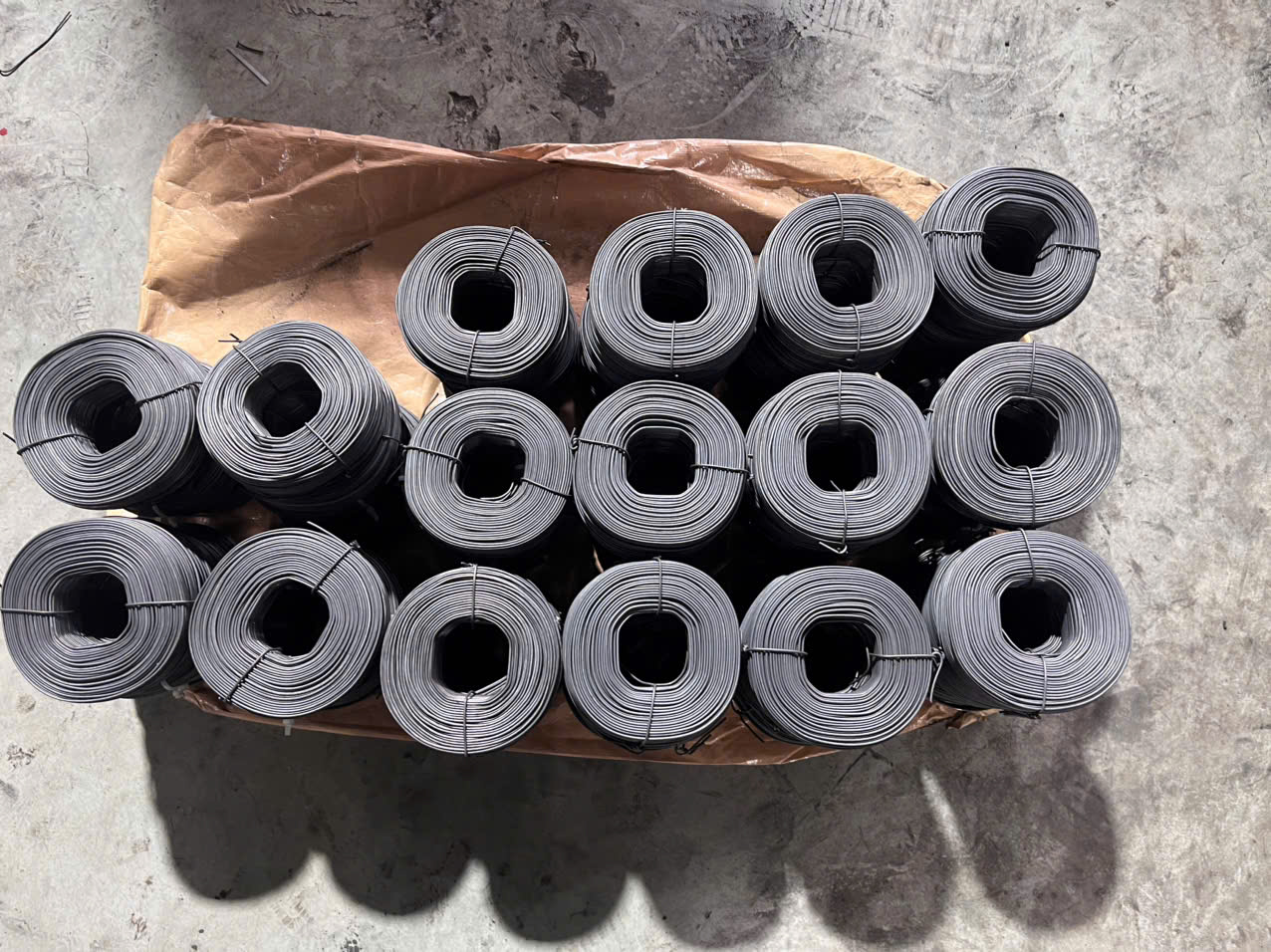 Máy sang cuộn dây thép