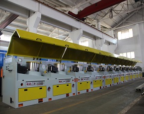 máy rút thép tốc độ cao