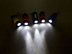 Đèn pin  Mini Torch Móc khóa sạc USB