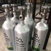 Máy tạo CO2 bằng điện bao gồm những bộ phận nào?