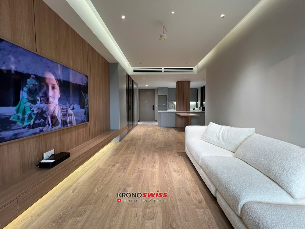 Sàn Gỗ Kronoswiss: Giải Pháp Hoàn Hảo Cho Thời Tiết Mưa Nhiều