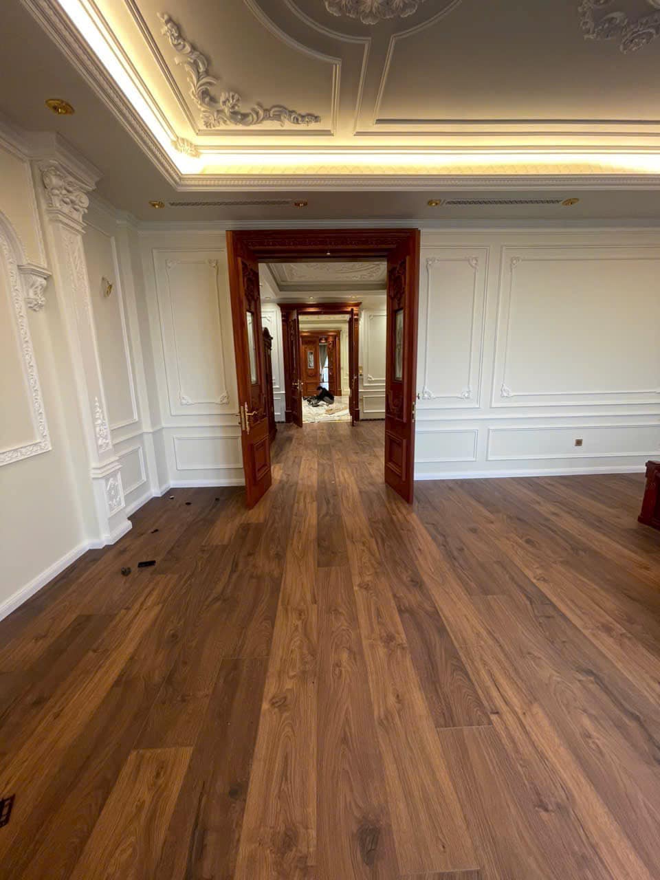 Mẫu sàn gỗ phong cách cổ điển