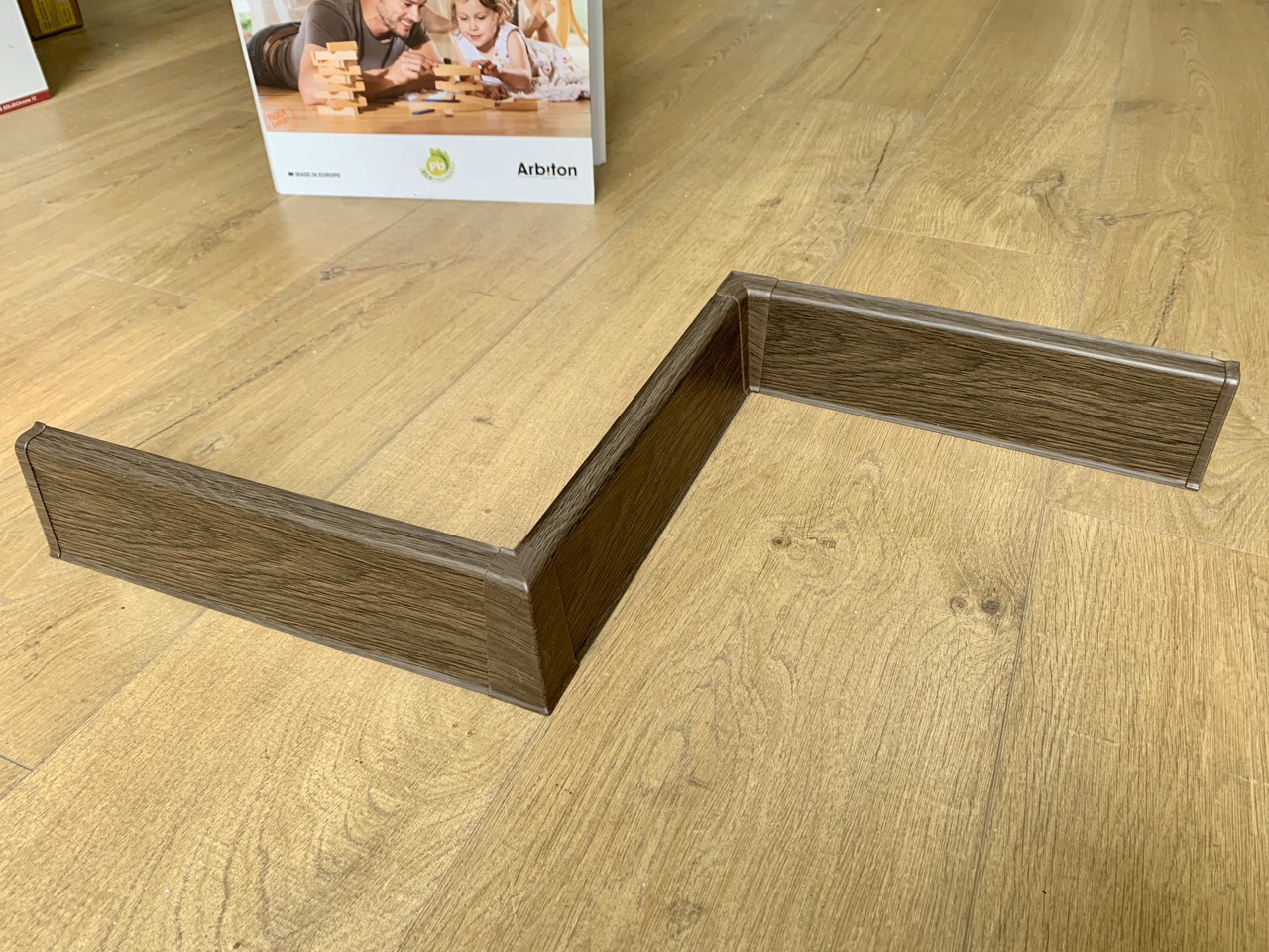 LEN CHÂU ÂU ARBITON 03