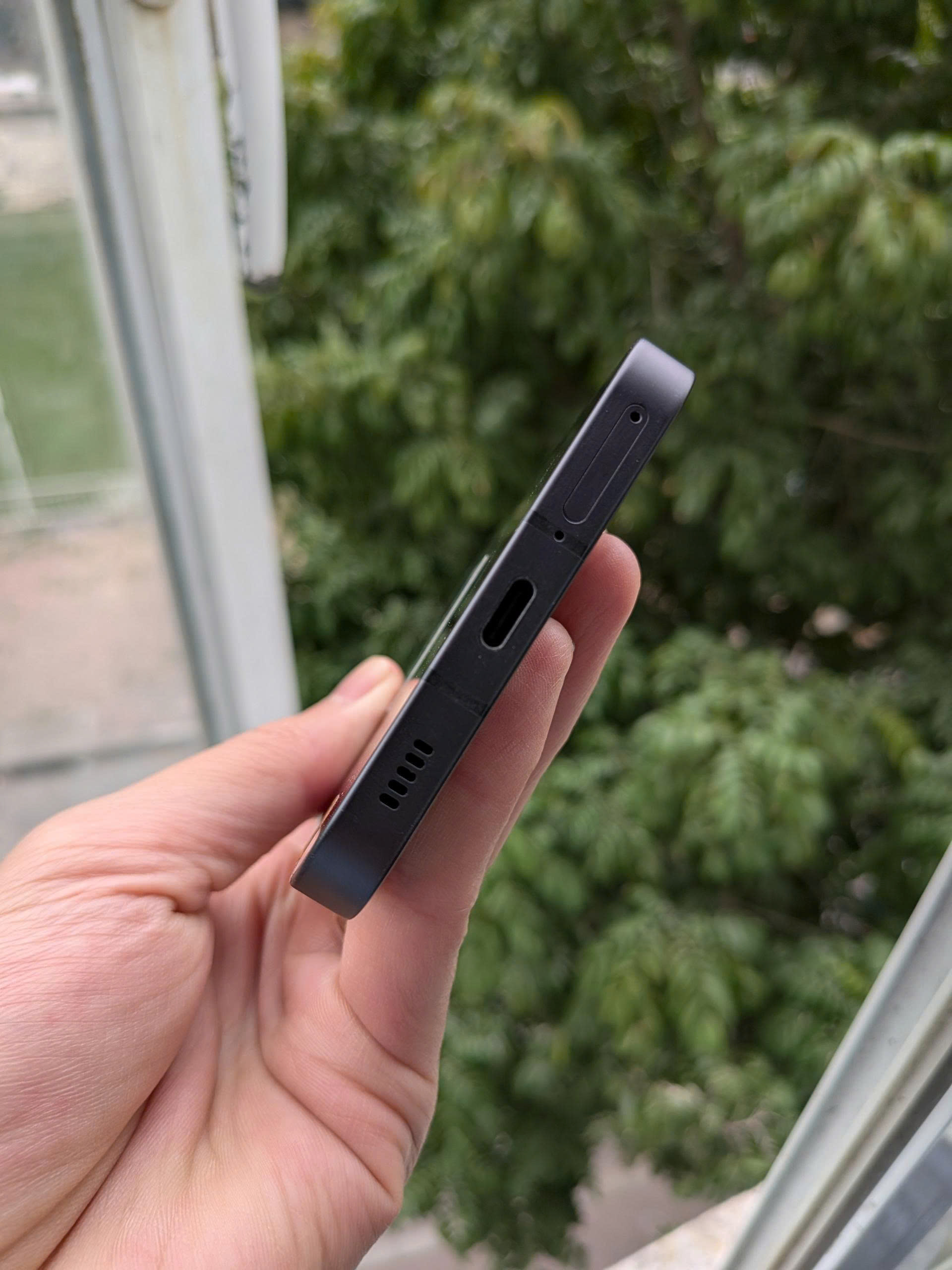 gen-h-z7599679003380_b899b9334dd3ee811837939ff75ed950