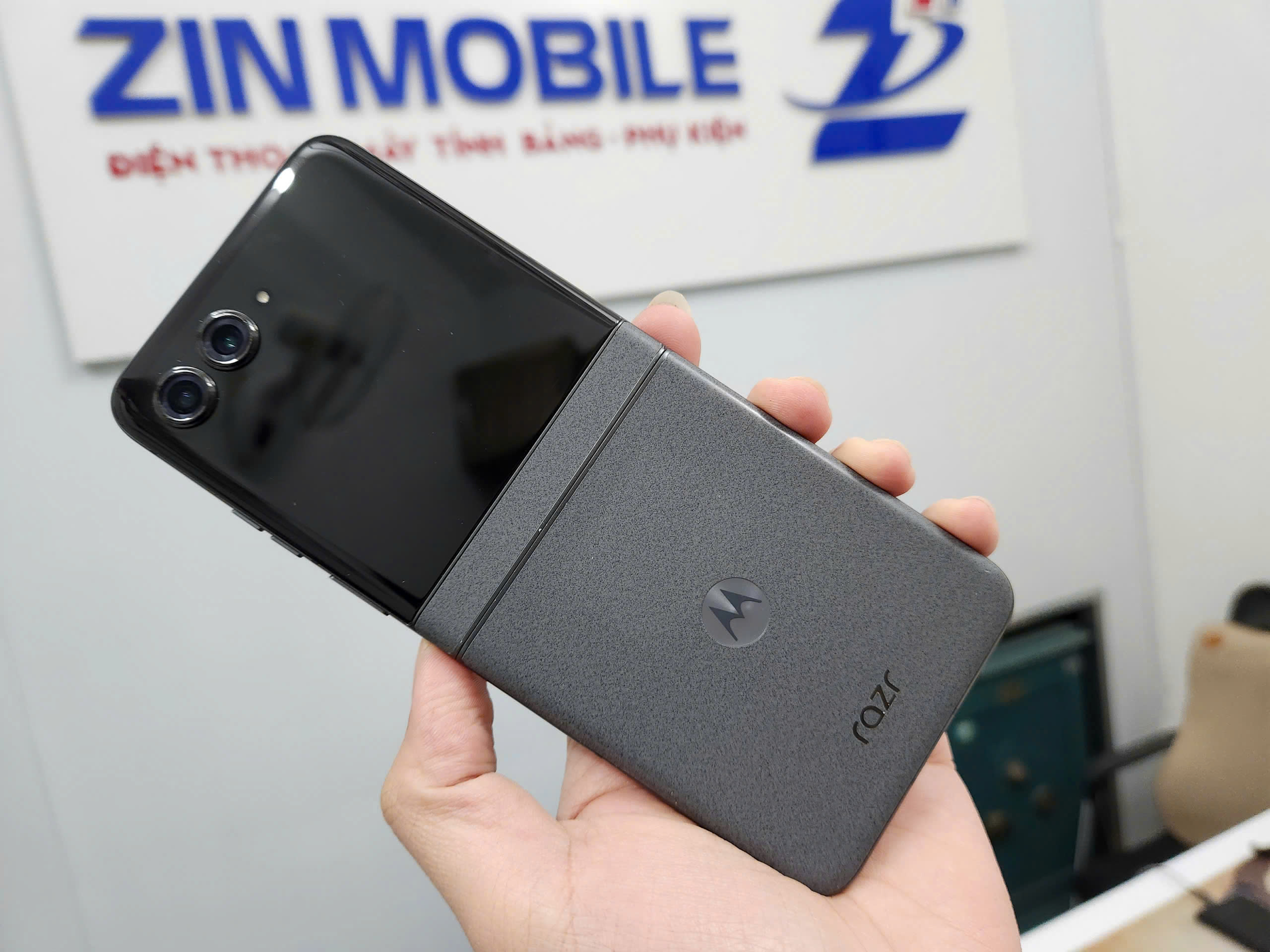 z6437554485430_6eed75e3792124d7602322e3d74ed8b9