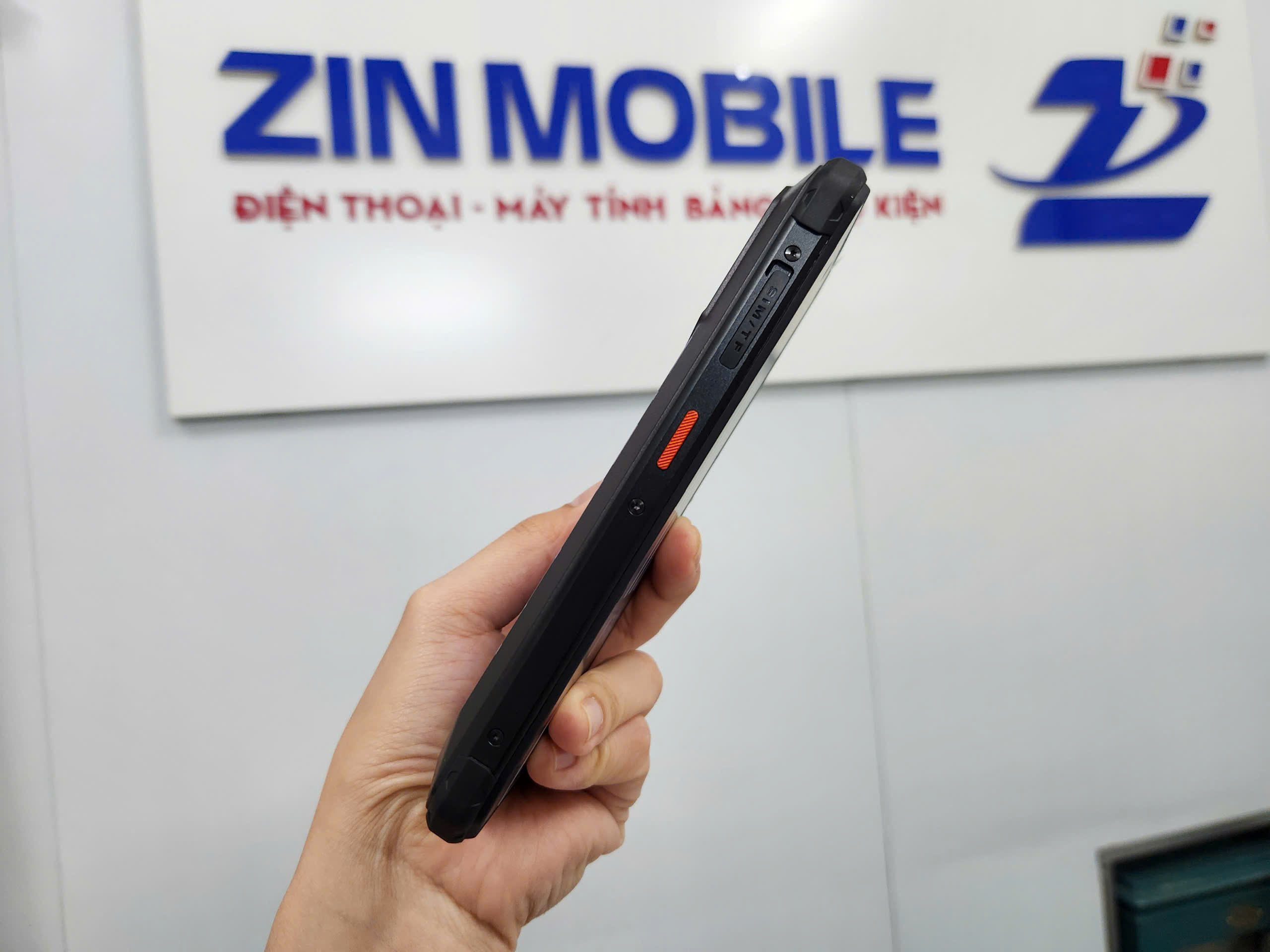 z6488437731720_a7fe3651964a566358147868095734bd