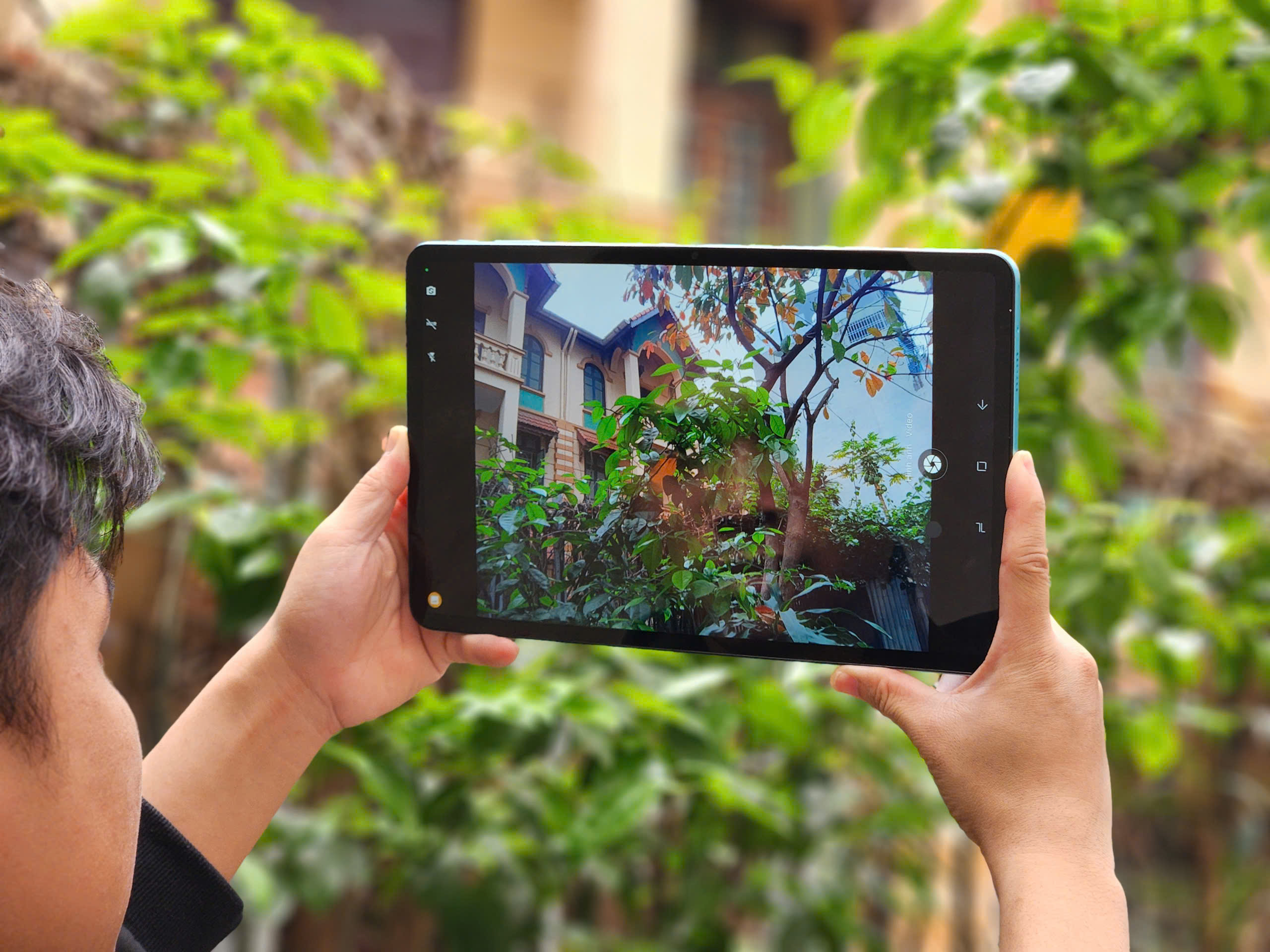 z7609922664371_9185cdfdb71db82a0227f994b710c421