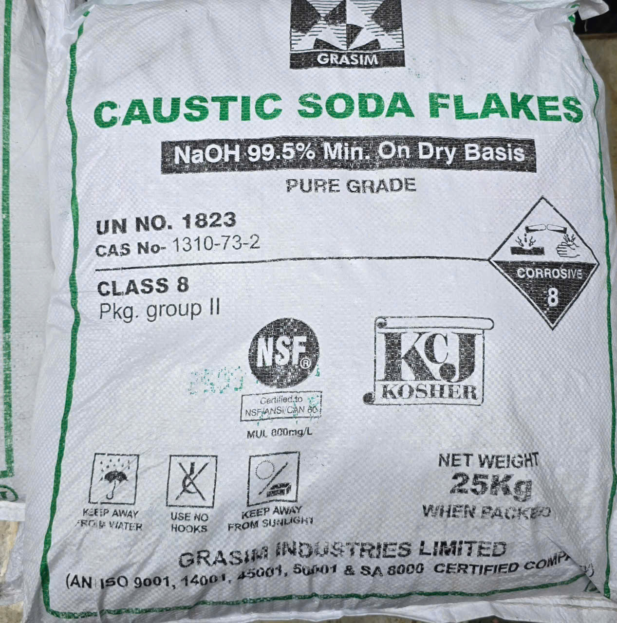 NaOH ẤN ĐỘ, HÀM LƯỢNG 99.5%, DẠNG VẢY
