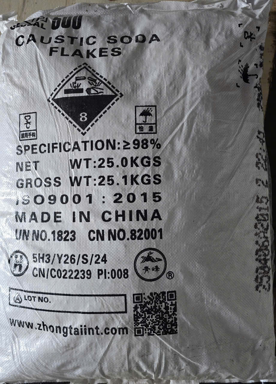 Caustic soda flatker (NaOH 98%  Trung Quốc)