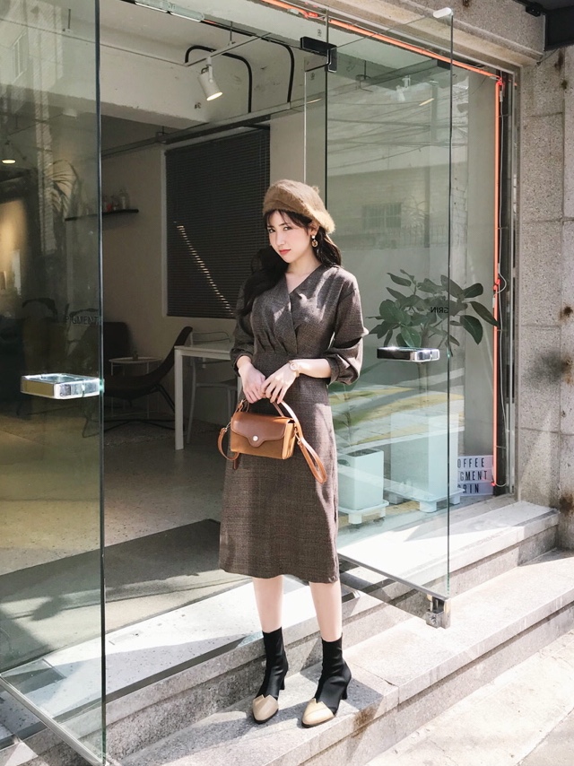 EAA4A294-FEFD-44CA-8A84-A6EE0F20ABC5