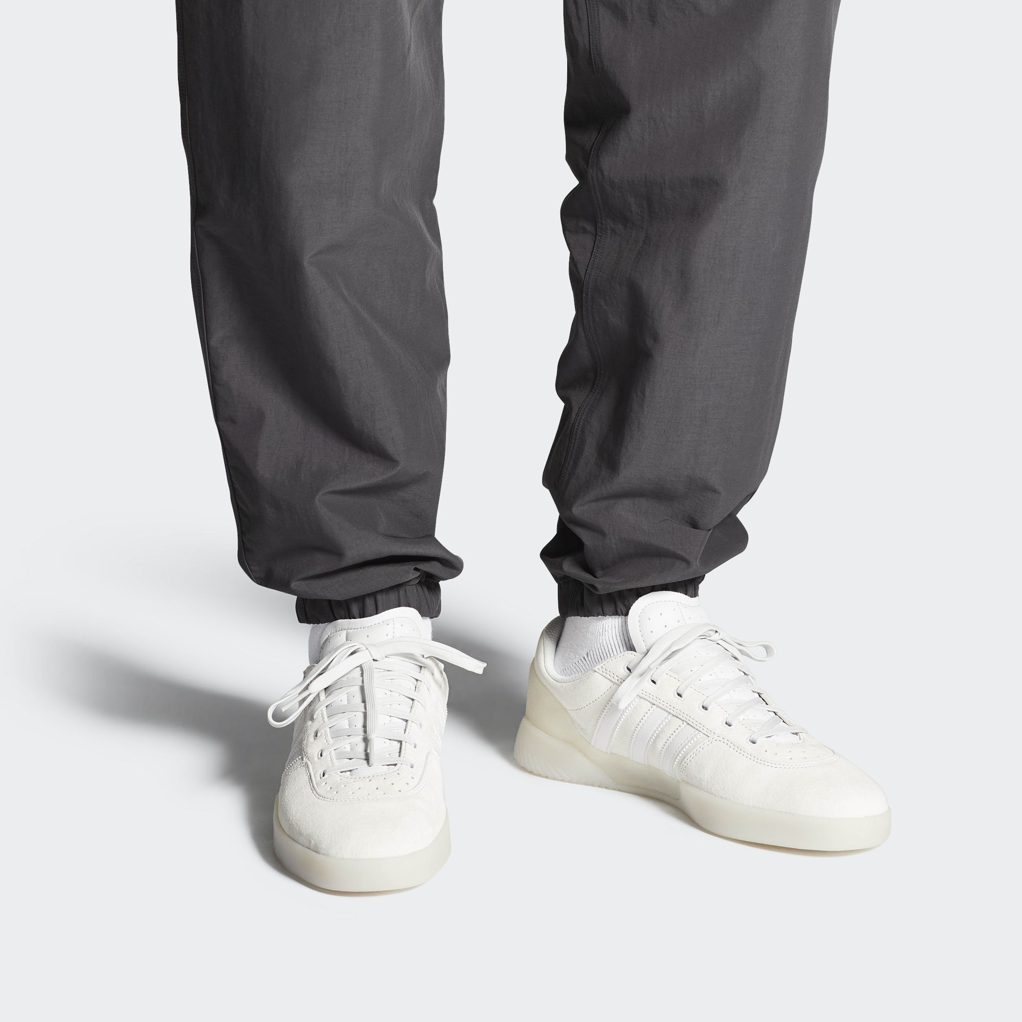 Giày ADIDAS CITY CUP SHOES - WHITE - B22726