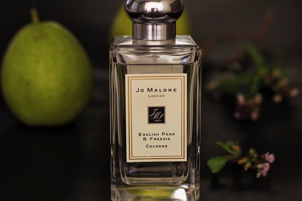 Jo Malone English Pear & Freesia 02