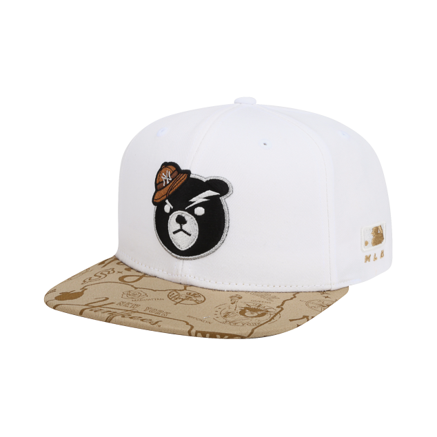 NÓN MLB NEW YORK YANKEES JELLY BEAR EXPLORER SNAPBACK - WHITE