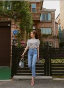 THỜI TRANG HÀN QUỐC - Cutout Back Straight Cut Faded Jeans