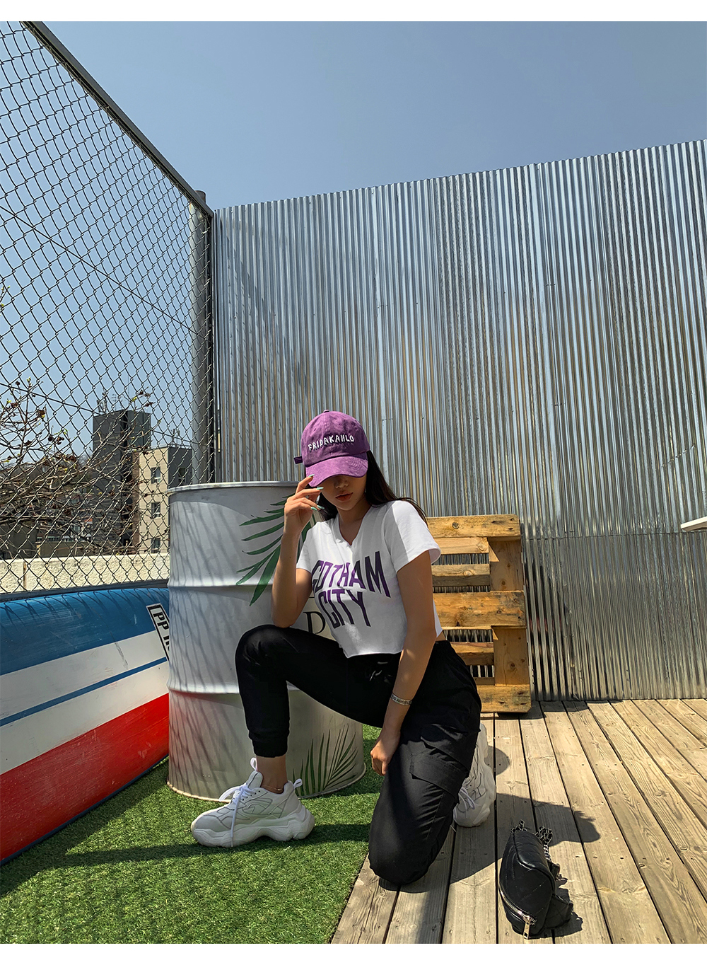 LA90419PT002_3