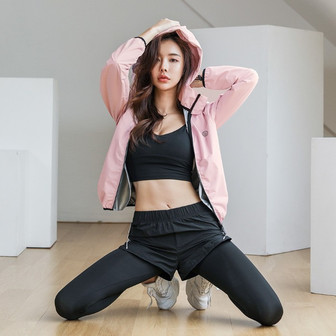 THỜI TRANG HÀN QUỐC - Zip-Up Windbreaker and Layered Leggings Set