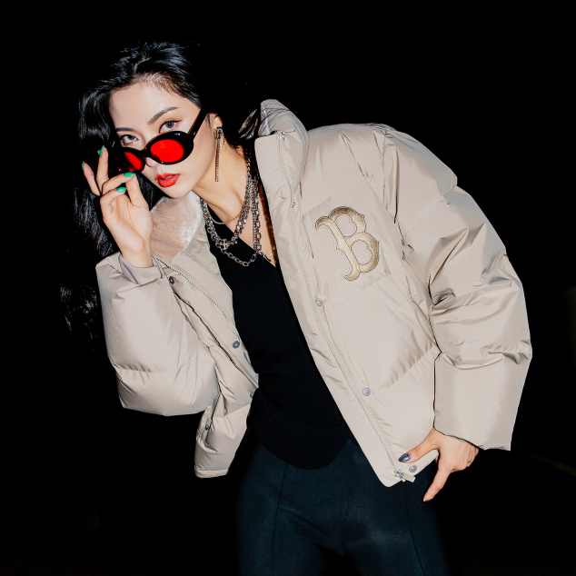 ÁO KHOÁC MLB WOMEN'S CROP SHORT DOWN JACKET BOSTON RED SOX - BEIGE