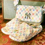 DÉP MLB NEW MOUND MONOGRAM NEW YORK YANKEES - WHITE