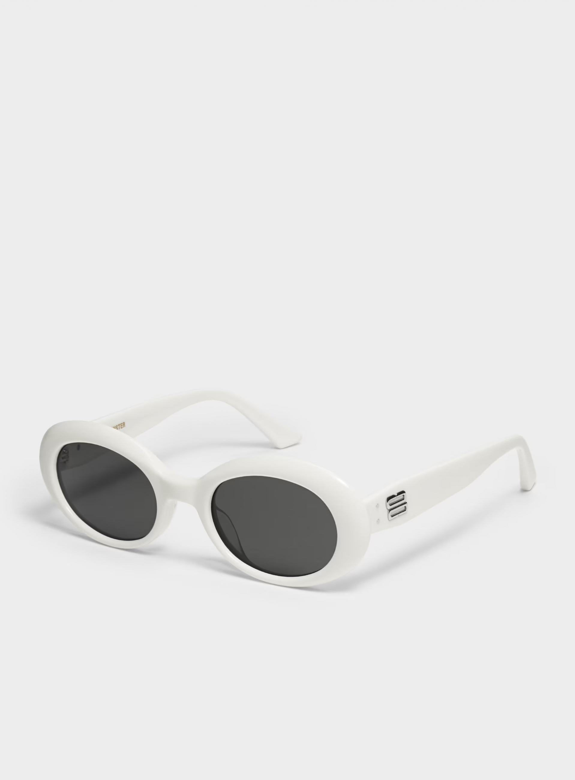 LA MODE W2 - KÍNH GENTLE MONSTER CHÍNH HÃNG