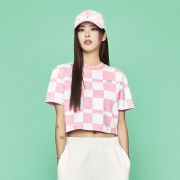 ÁO MLB WOMEN CHECKERBOARD ALLOVER CROP T-SHIRTS PHILADELPIA PHILLIES