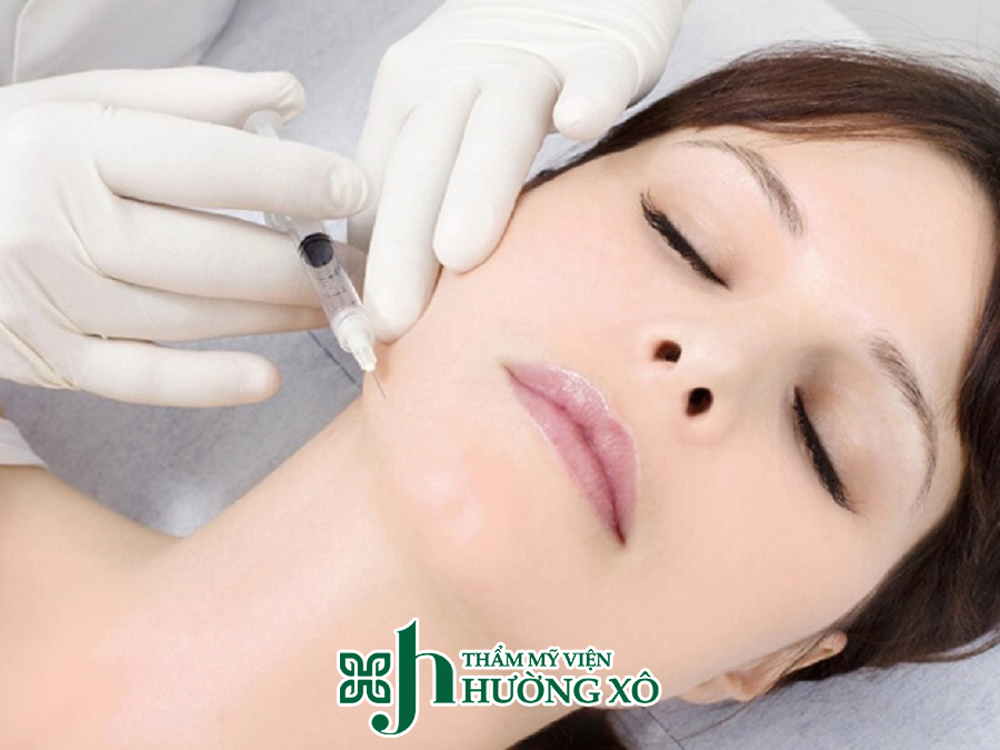 Tiêm tan nọng cằm tại Vinh
