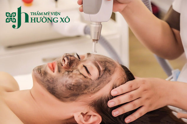 Trẻ hoá da bằng carbon hoạt tính