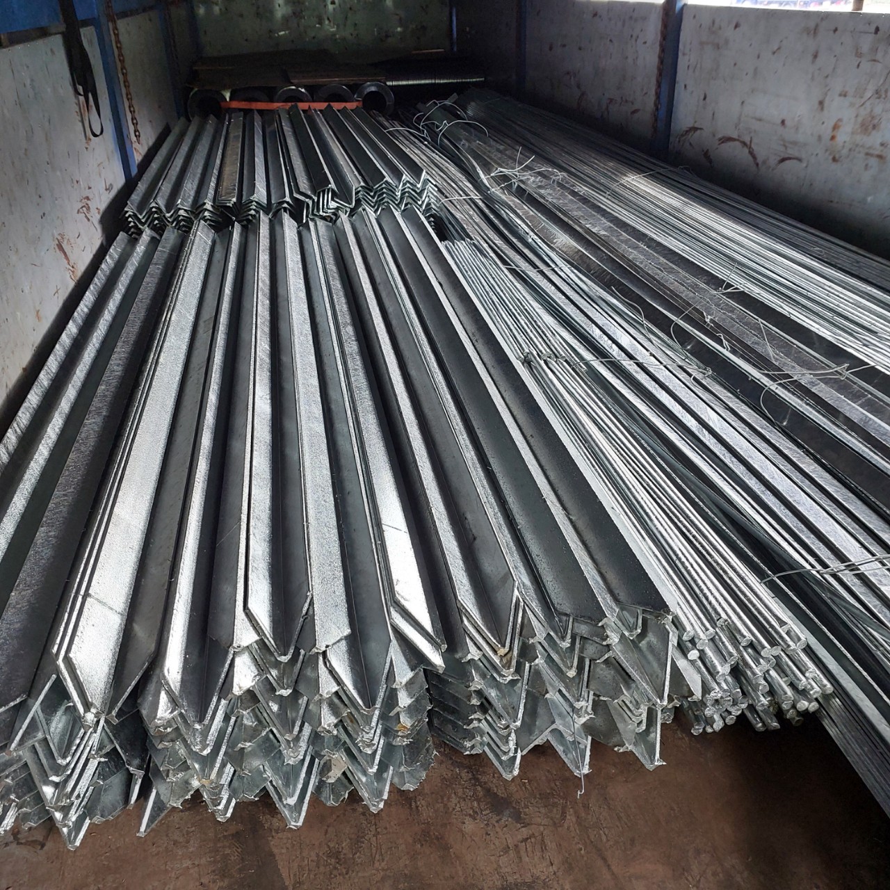 cọc-tiếp-địa-v63x63x6-1