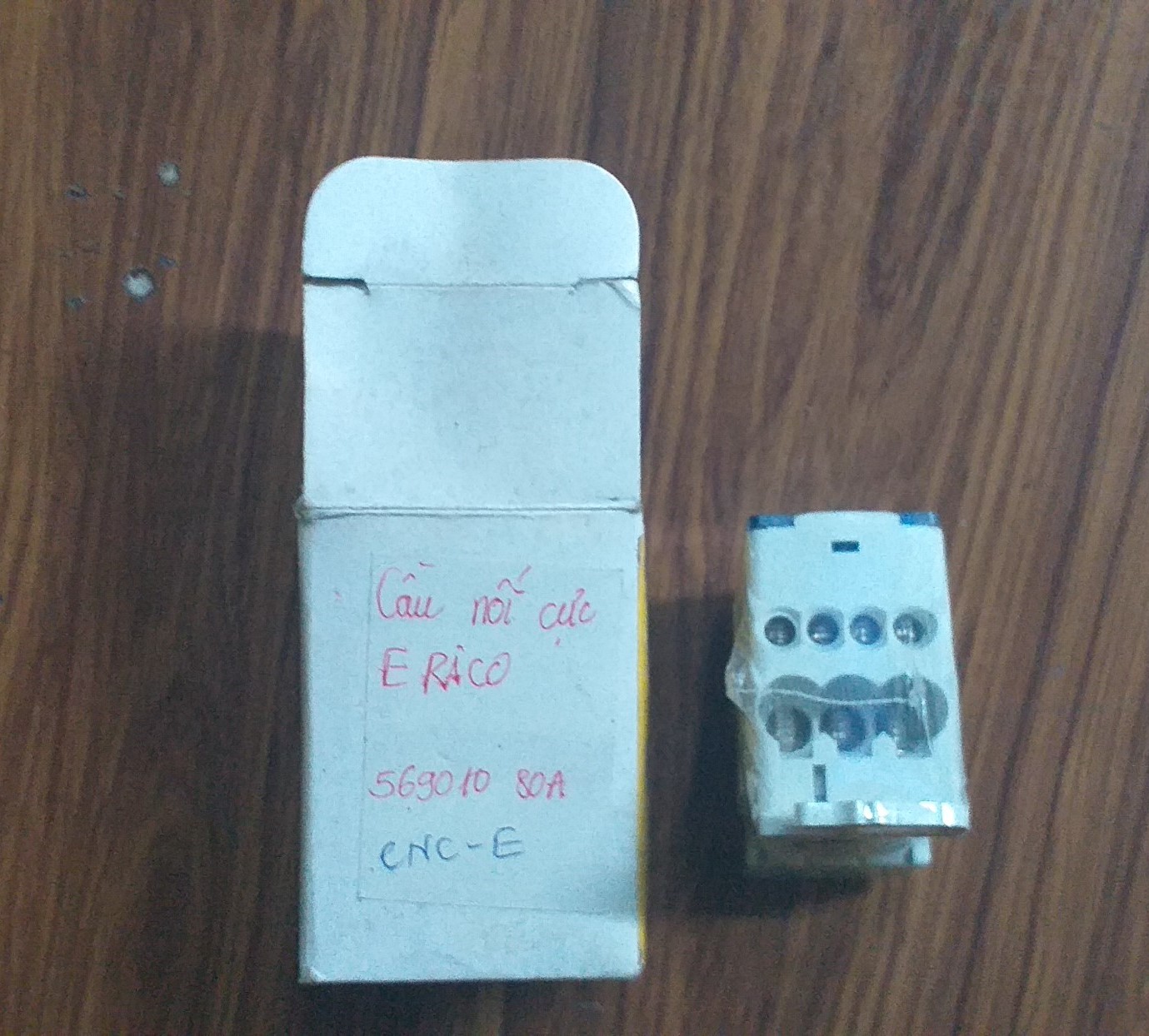 CẦU NỐI CỰC 569010 80A CNC-E
