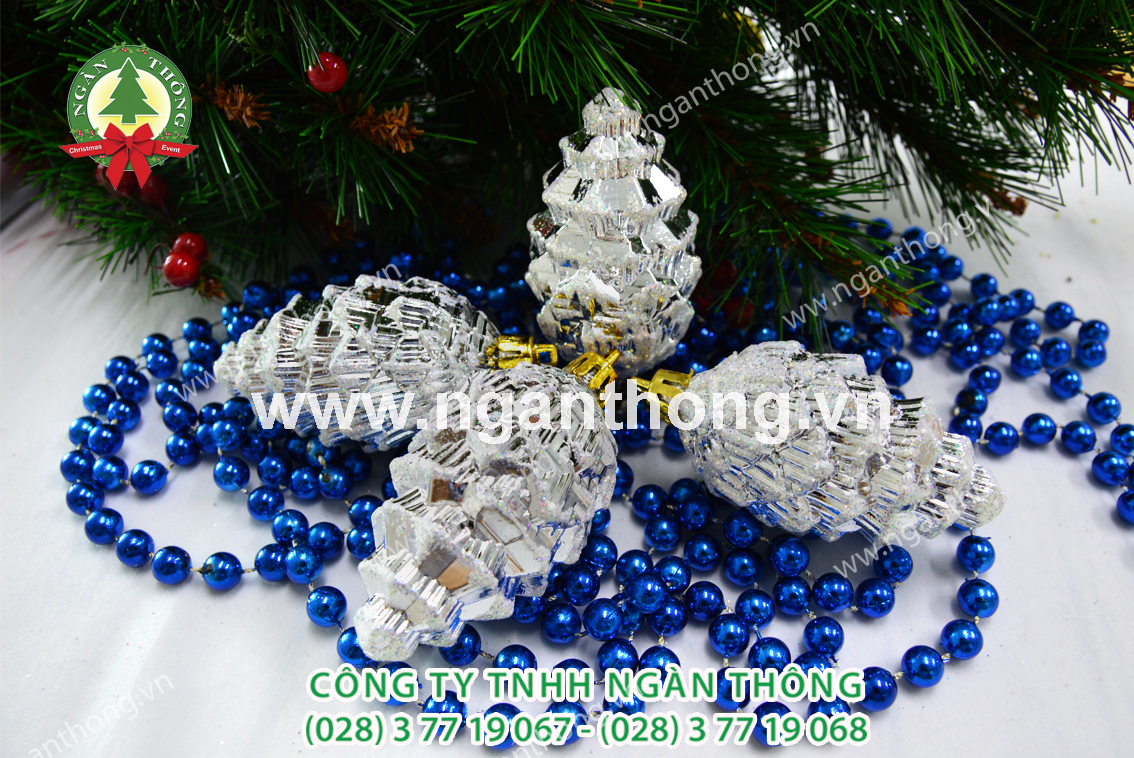 TRÁI THÔNG BÓNG KIM TUYẾN