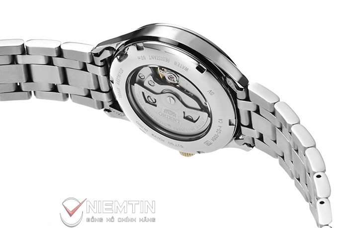 AG03002B-d_690x460