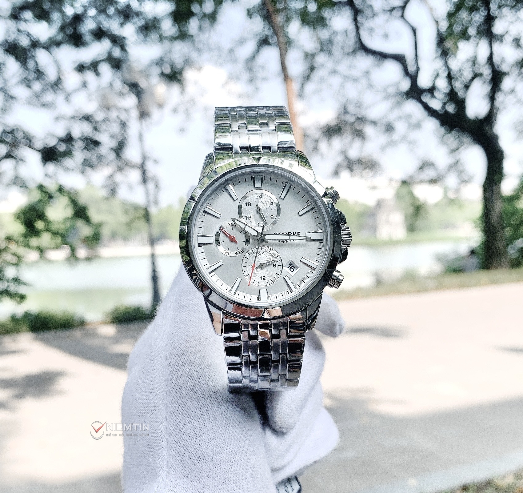 z4358543726858_9beeec390ee036be21c4ad3a5cd5461f