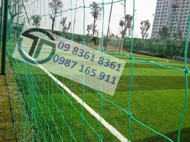 lưới bóng đá