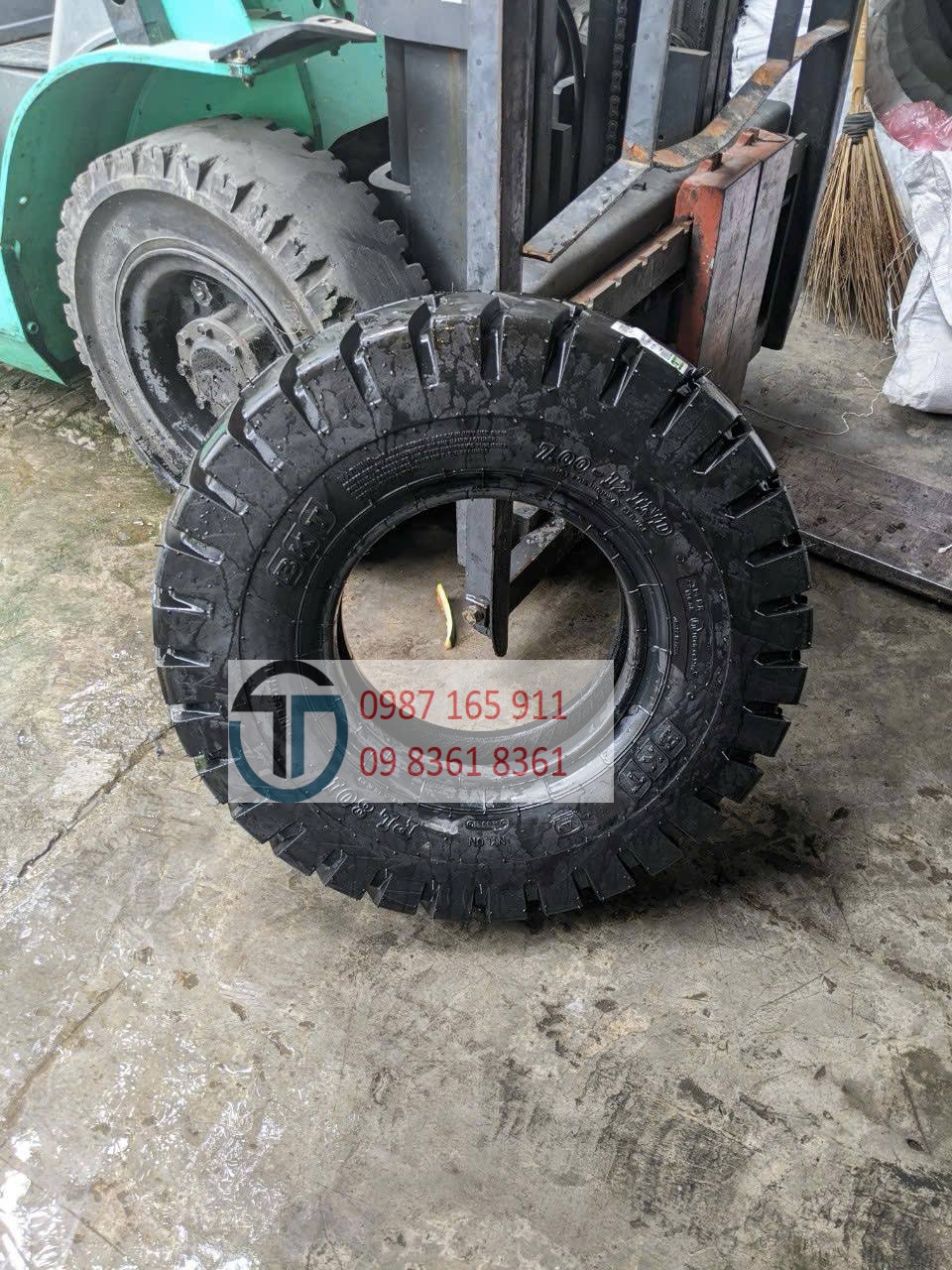 Lốp BKT 700-12 14PR