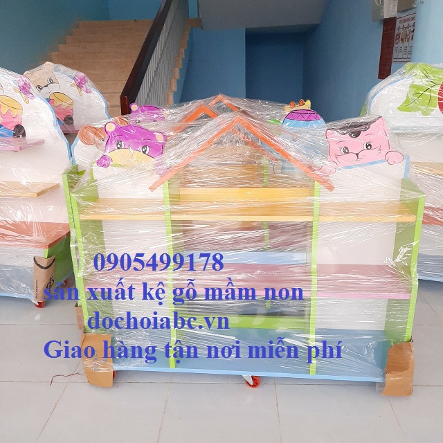 kệ gỗ mầm non tại đà nẵng giá rẻ