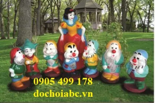 TƯỢNG BẠCH TUYẾT VÀ BẢY CHÚ LÙN