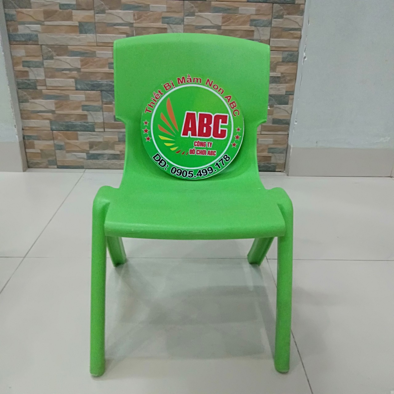 GHẾ NHỰA ĐÚC MẦM NON CHẤT LƯỢNG CAO