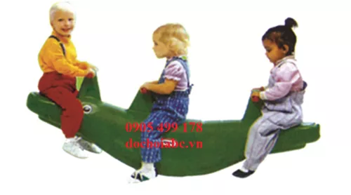 BẬP BÊNH CON CÁ SẤU