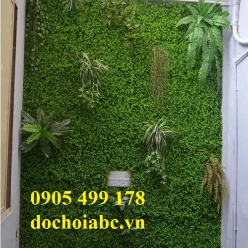 su-dung-co-nhua-trang-tri-khong-ton-cong-cham-soc