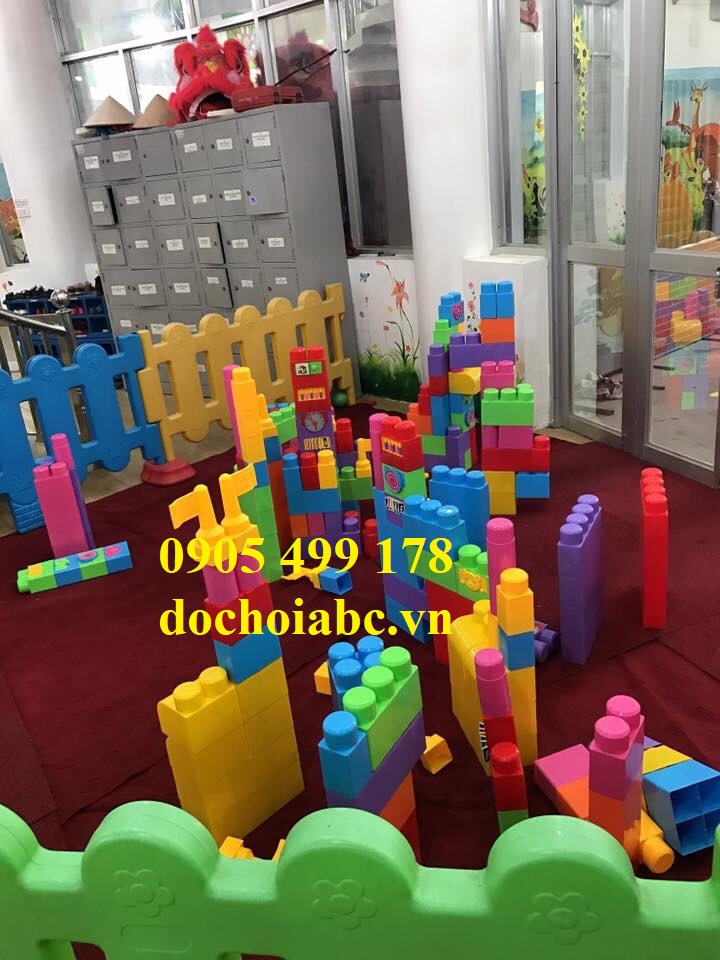 Bộ xếp hình Lego 78 chi tiết cho bé