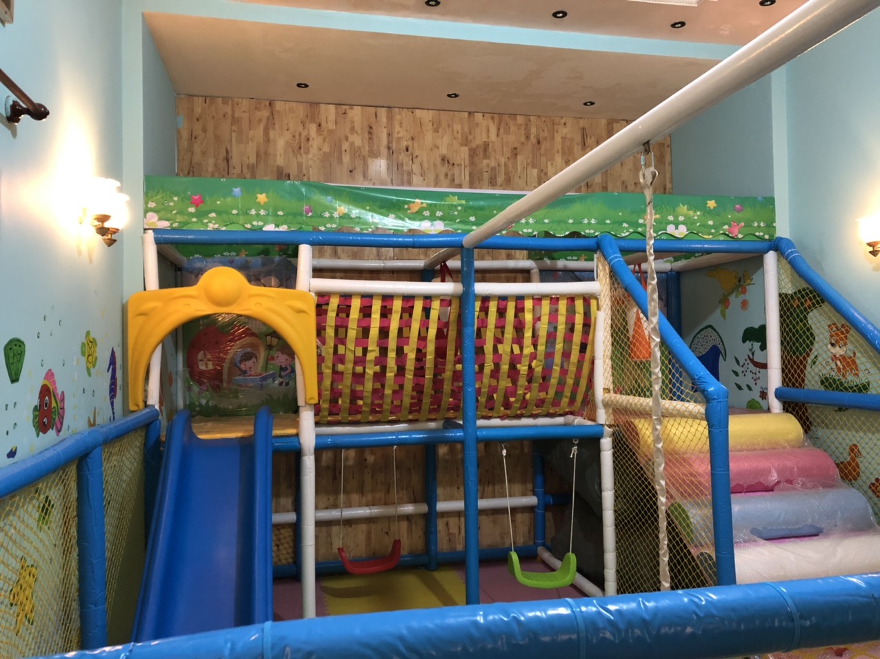 Chuyên thi công - thiết kế khu vui chơi liên hoàn cho trẻ em - lắp đặt trọn gói