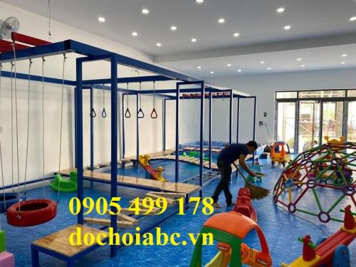 z1985041638906_29bced2802efe8a76e89aa9b78248dfe